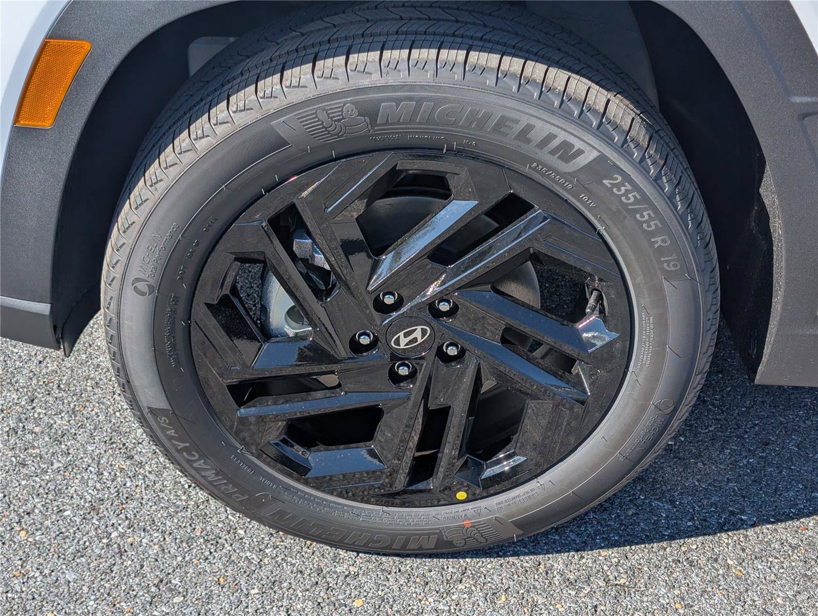 New 2026 Hyundai Tucson Limited w/ Tow & Go Package AWD/4WD image 8