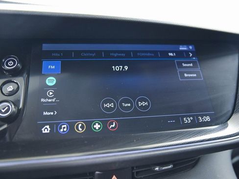 Used 2021 Buick Envision Essence image 18