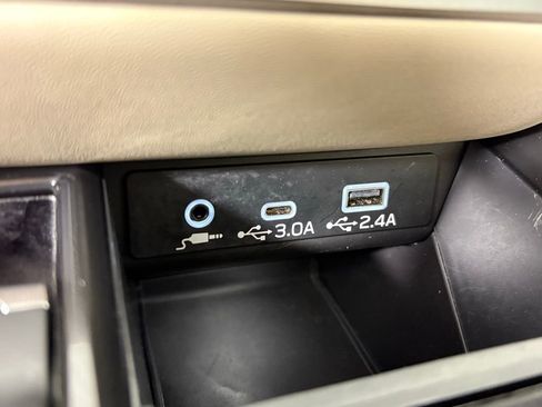 Used 2024 Subaru Outback Limited image 31