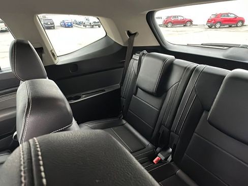 Used 2022 Volkswagen Atlas SE image 16