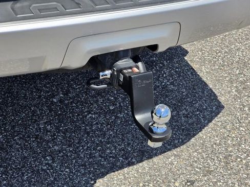 Used 2019 Toyota 4Runner SR5 RWD image 31