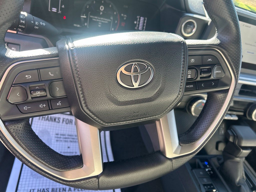 Used 2026 Toyota 4Runner SR5 AWD/4WD image 24