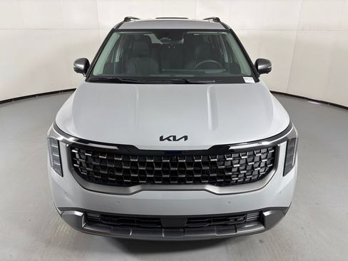 New 2026 Kia Carnival SX Prestige FWD image 3