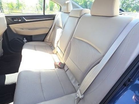 Used 2019 Subaru Legacy 2.5i Limited AWD/4WD image 6