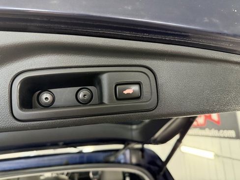 Used 2016 Honda Pilot EX-L image 10