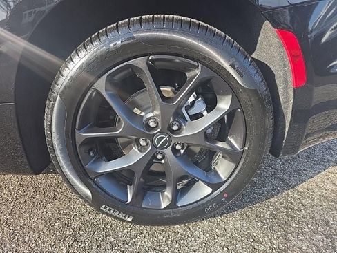 New 2026 Chrysler Pacifica Select image 11