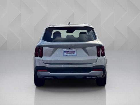 New 2026 Kia Sorento LX FWD image 6