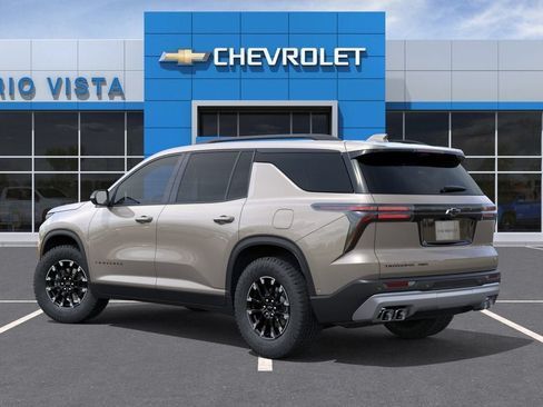 New 2026 Chevrolet Traverse Z71 w/ Driver Confidence Package AWD/4WD image 5