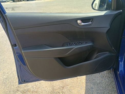Used 2019 Hyundai Accent SE FWD image 22