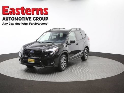Used 2024 Subaru Forester Premium AWD/4WD image 60