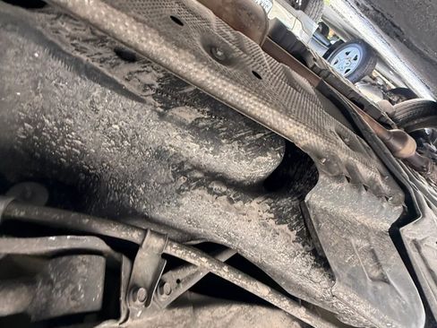 Used 2013 Toyota Highlander SE FWD image 31