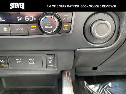 Used 2022 Nissan Frontier PRO-4X image 25