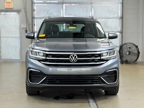 Used 2022 Volkswagen Atlas SEL R-Line AWD/4WD image 2