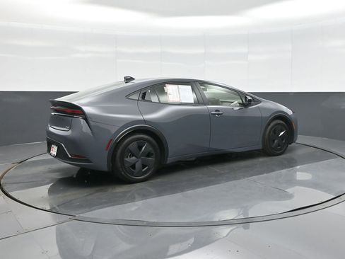 Certified 2026 Toyota Prius LE FWD image 9