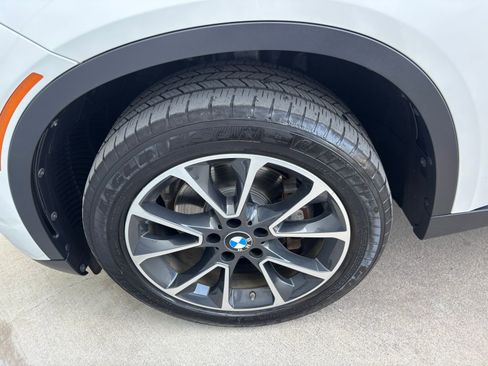Used 2018 BMW X5 xDrive35i image 11