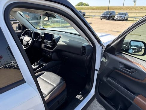 Used 2021 Ford Bronco Sport Outer Banks AWD/4WD image 15