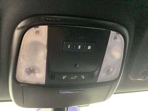 Used 2022 Dodge Durango R/T AWD/4WD image 28