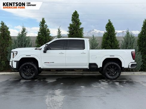 Used 2024 GMC Sierra 2500 AT4 w/ AT4 Premium Plus Package AWD/4WD image 4
