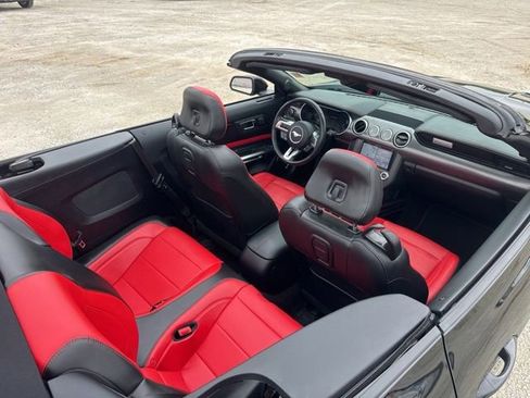 Used 2019 Ford Mustang GT Premium w/ GT Performance Package RWD image 19