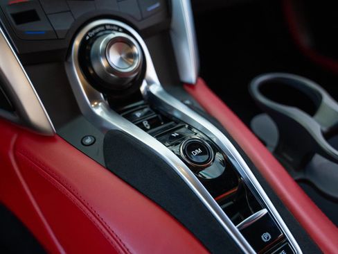Used 2017 Acura NSX AWD/4WD image 17