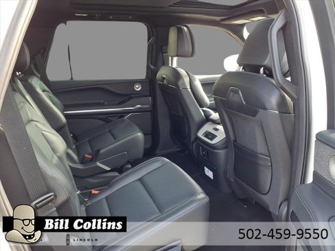 New 2025 Lincoln Navigator Reserve w/ Jet Appearance Package image 11