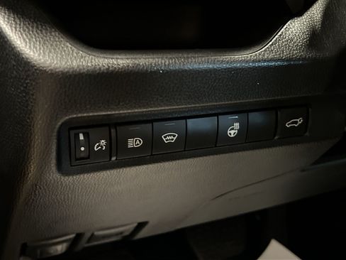Used 2024 Toyota RAV4 XLE w/ Convenience Package AWD/4WD image 27