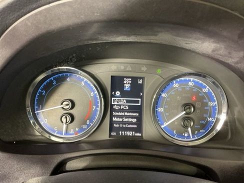 Used 2017 Toyota Corolla XSE image 17