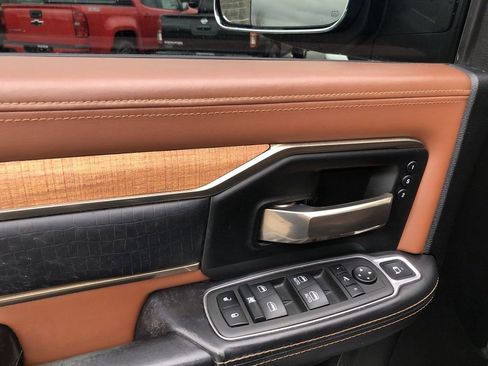 Used 2022 RAM 2500 Limited AWD/4WD image 20