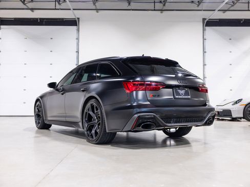 Used 2025 Audi RS 6 performance image 6