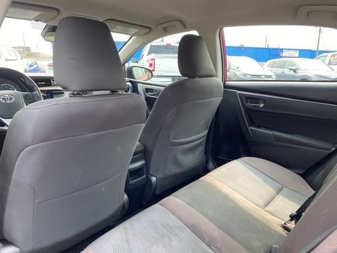 Used 2018 Toyota Corolla LE FWD image 14