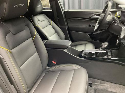 New 2026 Chevrolet Trax ACTIV FWD image 16
