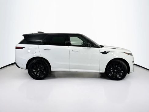 Certified 2025 Land Rover Range Rover Sport Dynamic SE AWD/4WD image 4