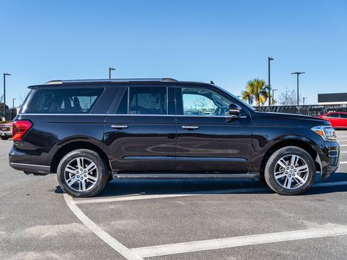 Used 2024 Ford Expedition Max Limited image 8