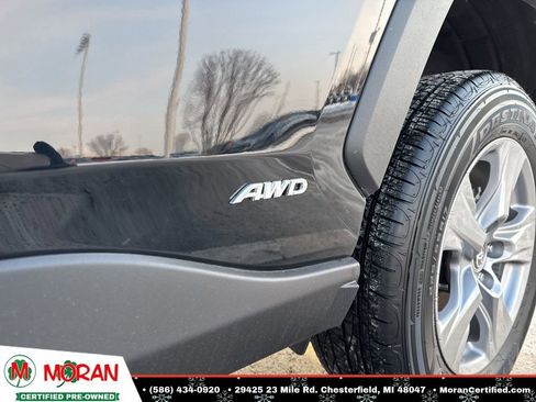 Used 2025 Toyota RAV4 LE image 9