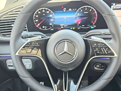 New 2026 Mercedes-Benz GLS 450 4MATIC image 31
