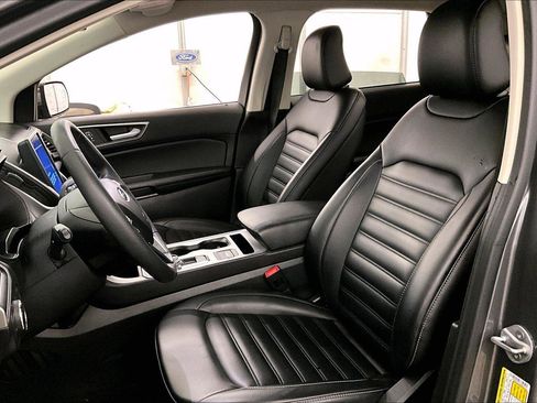 Used 2022 Ford Edge SEL w/ Convenience Package image 24