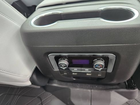 New 2026 Chevrolet Tahoe Premier AWD/4WD image 11