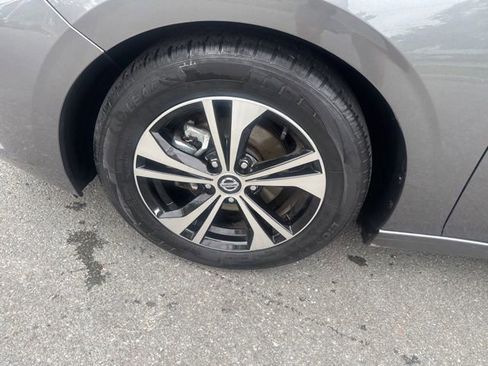 Used 2023 Nissan Sentra SV FWD image 12