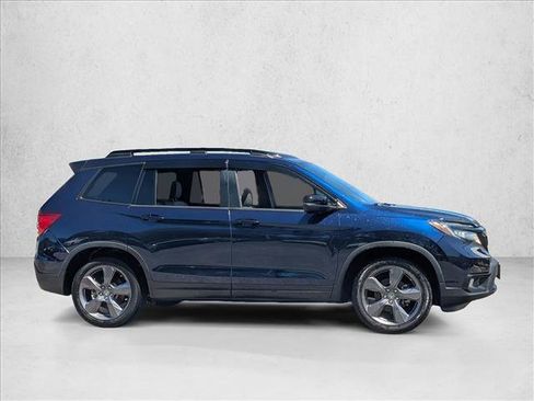 Used 2021 Honda Passport Touring image 4