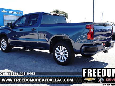 New 2024 Chevrolet Silverado 1500 Custom image 5