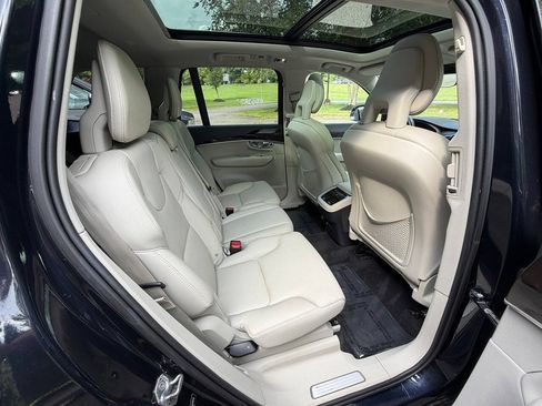 Used 2017 Volvo XC90 T6 Momentum w/ Vision Package AWD/4WD image 28