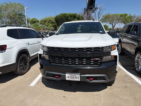 Used 2020 Chevrolet Silverado 1500 Custom Trail Boss w/ Custom Convenience Package image 4