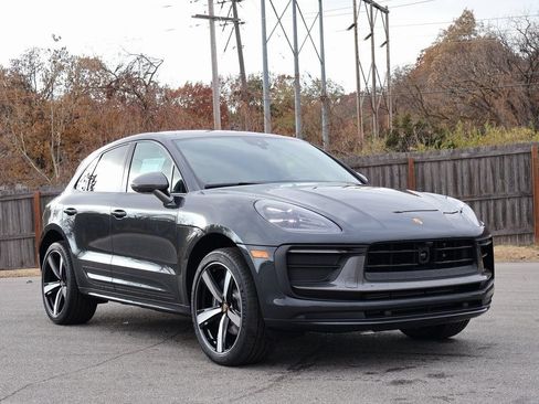 Certified 2026 Porsche Macan Turbo AWD/4WD image 11