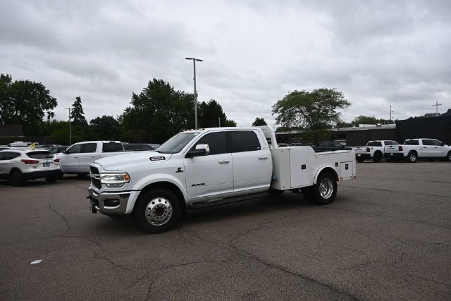 Used 2022 RAM 4500 Laramie AWD/4WD image 14