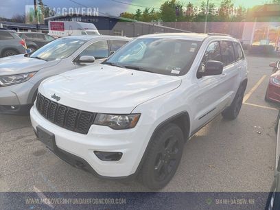 Used 2019 Jeep Grand Cherokee Laredo