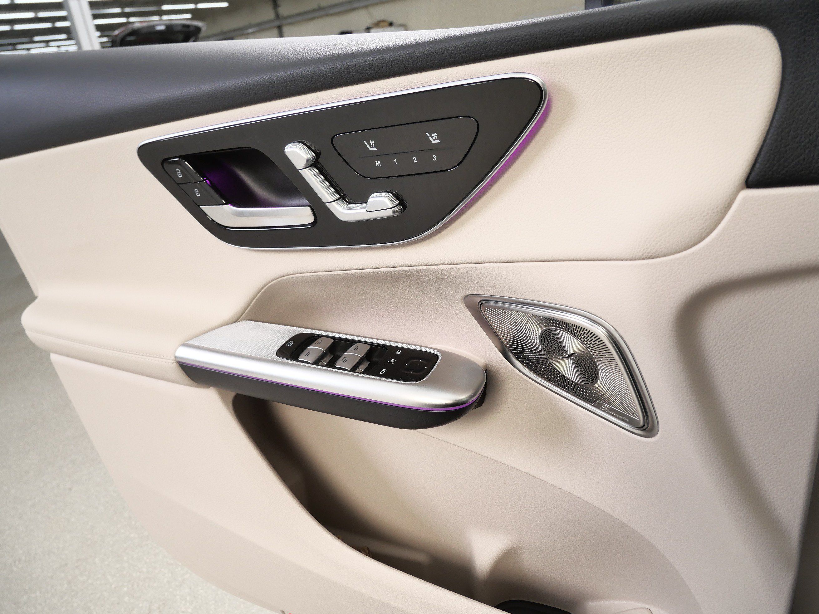 New 2026 Mercedes-Benz GLC 300 4MATIC image 17
