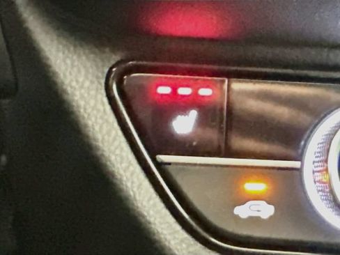 Certified 2025 Honda HR-V EX-L image 14