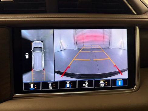 Used 2021 GMC Yukon Denali image 25