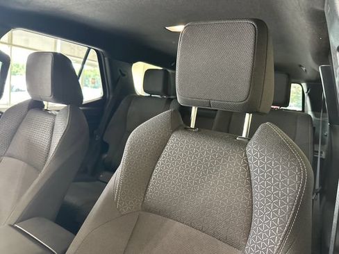 Used 2025 Toyota 4Runner SR5 AWD/4WD image 16