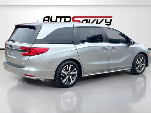 Used 2023 Honda Odyssey Touring image 7